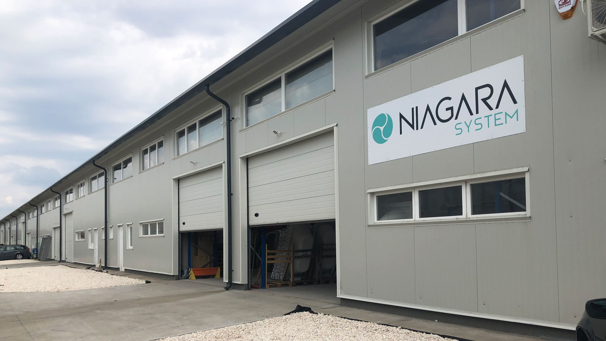 raktar_nagytarcsa_2